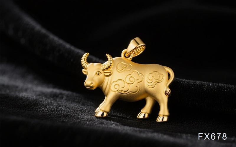 黄金维持高位震荡，市场聚焦美国GDP与PCE通胀数据